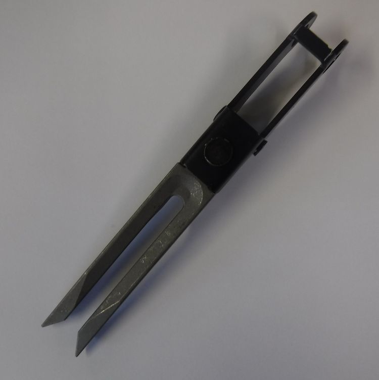 TR-002